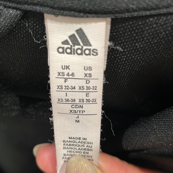 Adidas jacket - Picture 3 of 3